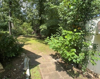 2498 Lakewood Drive Nw - Photo Thumbnail 39
