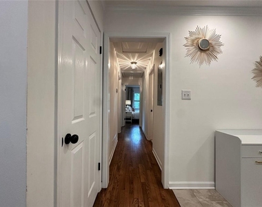 2498 Lakewood Drive Nw - Photo Thumbnail 15