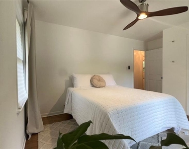 2498 Lakewood Drive Nw - Photo Thumbnail 21