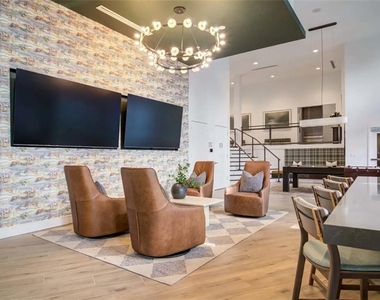 2700 E College Avenue - Photo Thumbnail 11