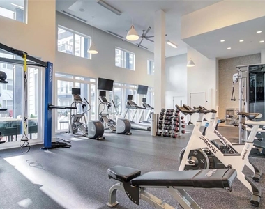2700 E College Avenue - Photo Thumbnail 16