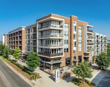 2700 E College Avenue - Photo Thumbnail 19
