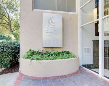 2479 Peachtree Road Ne - Photo Thumbnail 35