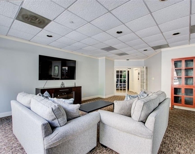 2479 Peachtree Road Ne - Photo Thumbnail 32