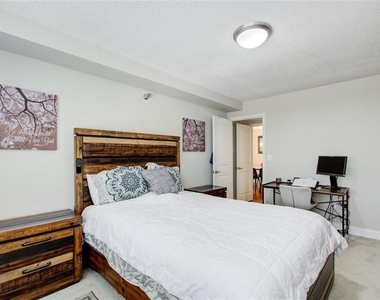 2479 Peachtree Road Ne - Photo Thumbnail 16