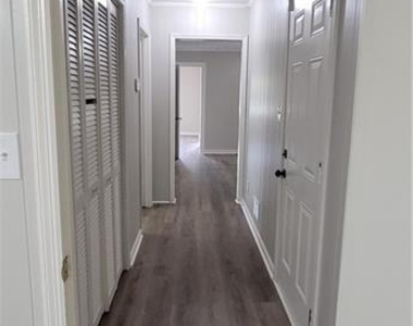 10326 Cumming Highway - Photo Thumbnail 11