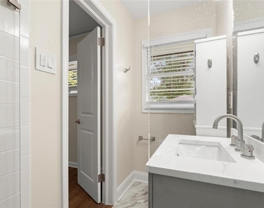 174 Cromwell Road - Photo Thumbnail 30
