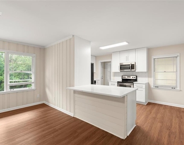 174 Cromwell Road - Photo Thumbnail 10