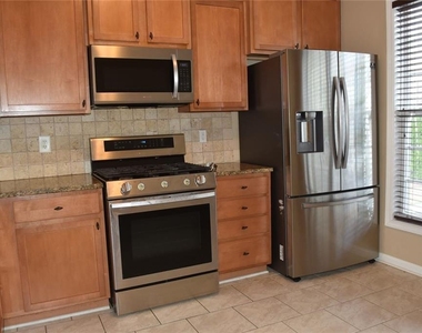 1837 Appaloosa Mill Court - Photo Thumbnail 6