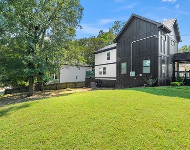 298 Roy Street Sw - Photo Thumbnail 45