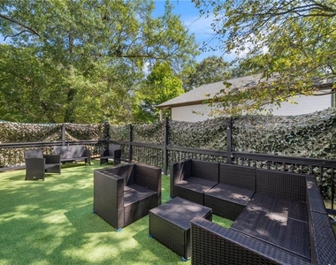 298 Roy Street Sw - Photo Thumbnail 42