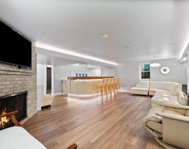 6618 N Lightfoot Avenue - Photo Thumbnail 29