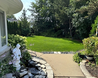 6618 N Lightfoot Avenue - Photo Thumbnail 5