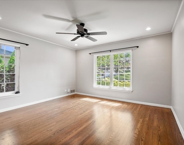 6618 N Lightfoot Avenue - Photo Thumbnail 19