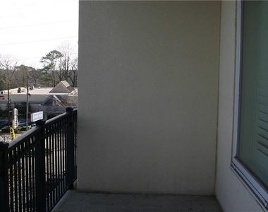 3820 Roswell Road Ne - Photo Thumbnail 12