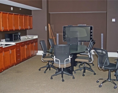 3820 Roswell Road Ne - Photo Thumbnail 17