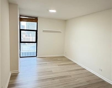 620 Peachtree Street - Photo Thumbnail 10