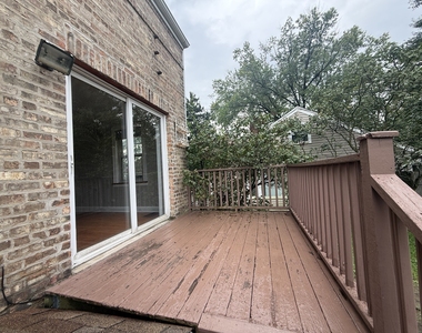 9510 Campbell Avenue - Photo Thumbnail 6