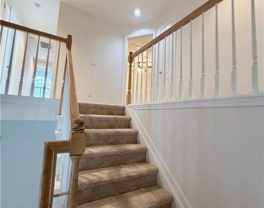 220 Saint Devon Crossing - Photo Thumbnail 19