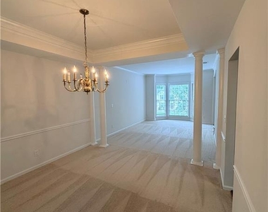220 Saint Devon Crossing - Photo Thumbnail 7