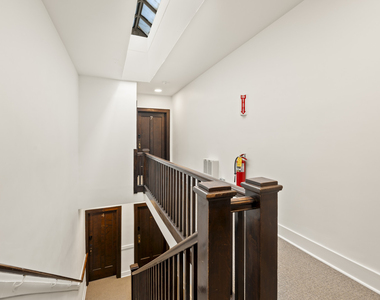 1233 Chicago Avenue - Photo Thumbnail 10