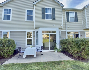 1904 Cobblestone Drive - Photo Thumbnail 1