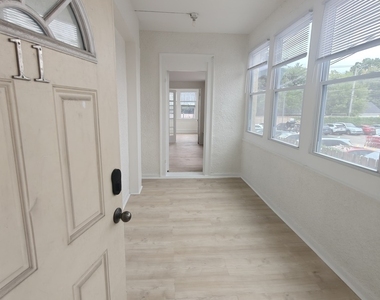 1233 Chicago Avenue - Photo Thumbnail 1