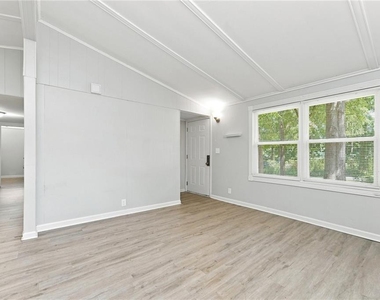 508 Landers Street - Photo Thumbnail 4