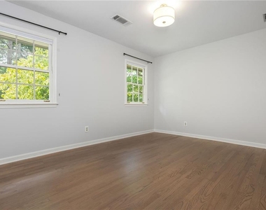 5599 Bend Creek Road - Photo Thumbnail 32