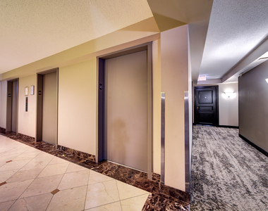 10 E Ontario Street - Photo Thumbnail 17