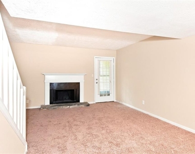 1678 Wynndowne Trail Se - Photo Thumbnail 4