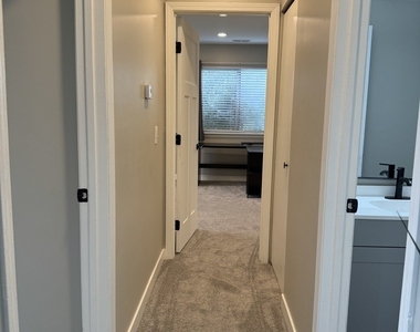 673 Thorntree Court - Photo Thumbnail 10