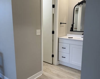 673 Thorntree Court - Photo Thumbnail 11