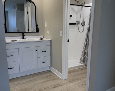 673 Thorntree Court - Photo Thumbnail 12