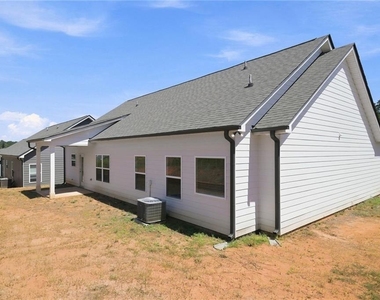 118 Culver Street - Photo Thumbnail 14