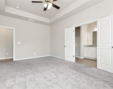 118 Culver Street - Photo Thumbnail 5