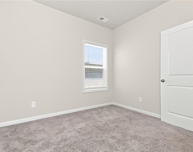 118 Culver Street - Photo Thumbnail 9