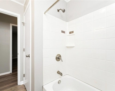 515 Landers Street - Photo Thumbnail 11