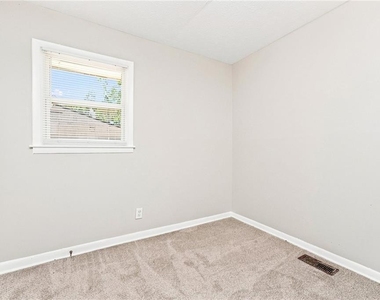 515 Landers Street - Photo Thumbnail 6