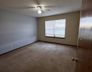 1149 Alexandria Drive - Photo Thumbnail 13