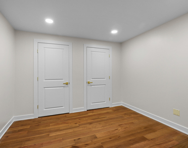 628 Martin Lane - Photo Thumbnail 33