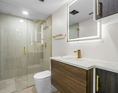 628 Martin Lane - Photo Thumbnail 32