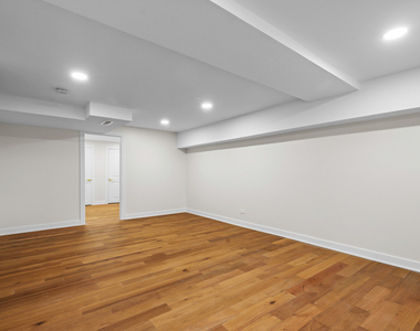 628 Martin Lane - Photo Thumbnail 29