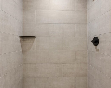 2601 N California Avenue - Photo Thumbnail 10