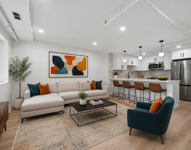 2601 N California Avenue - Photo Thumbnail 1
