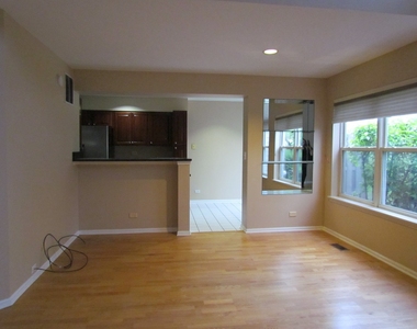 1560 E Chivalry Court - Photo Thumbnail 1
