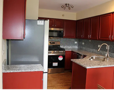2462 Frost Drive - Photo Thumbnail 6
