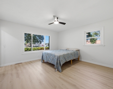 817 Illinois Avenue - Photo Thumbnail 11