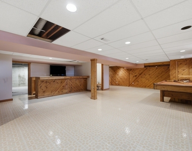 817 Illinois Avenue - Photo Thumbnail 17