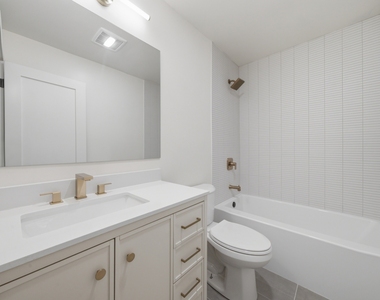817 Illinois Avenue - Photo Thumbnail 8